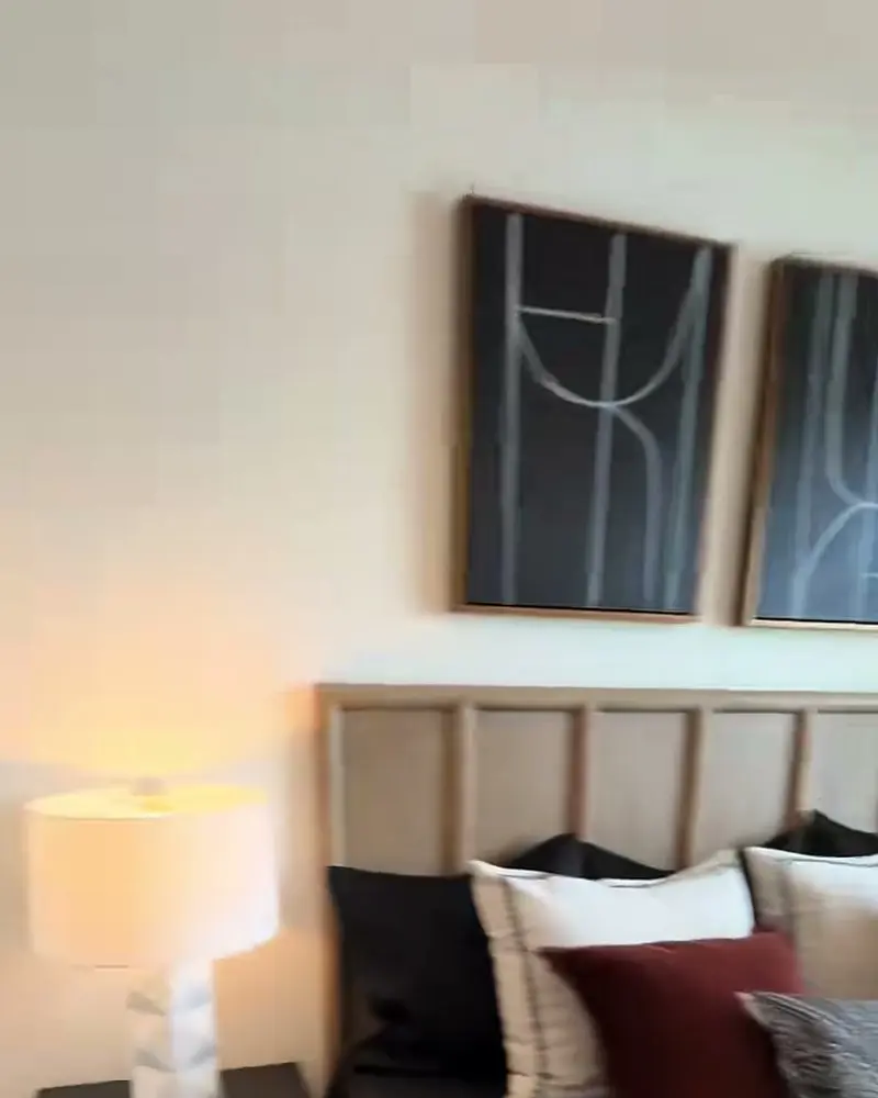 Aura High Pointe, another room from the tour
