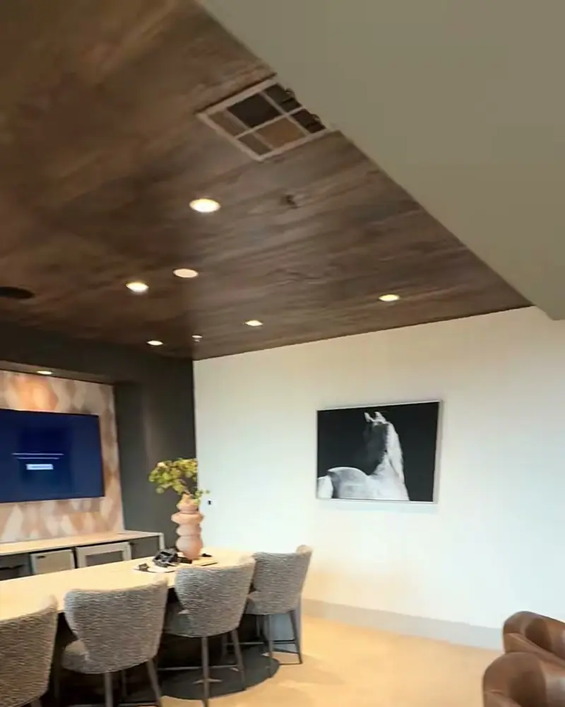 Aura High Pointe interior, from the tour