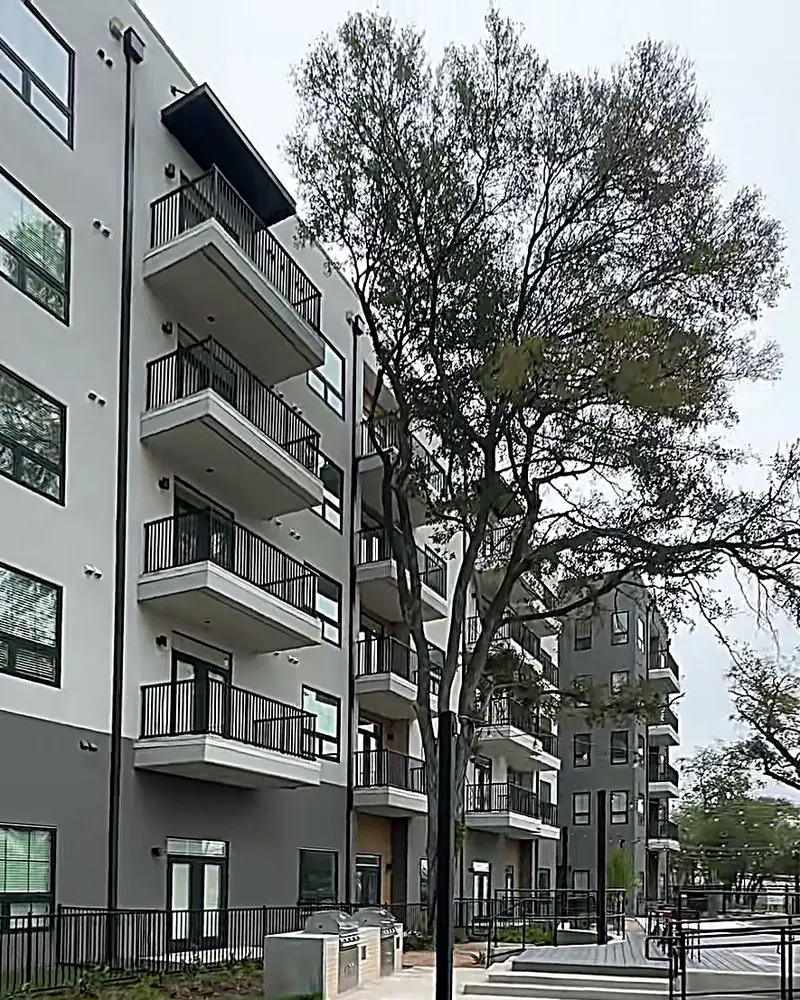 Lirica amenity, from the tour