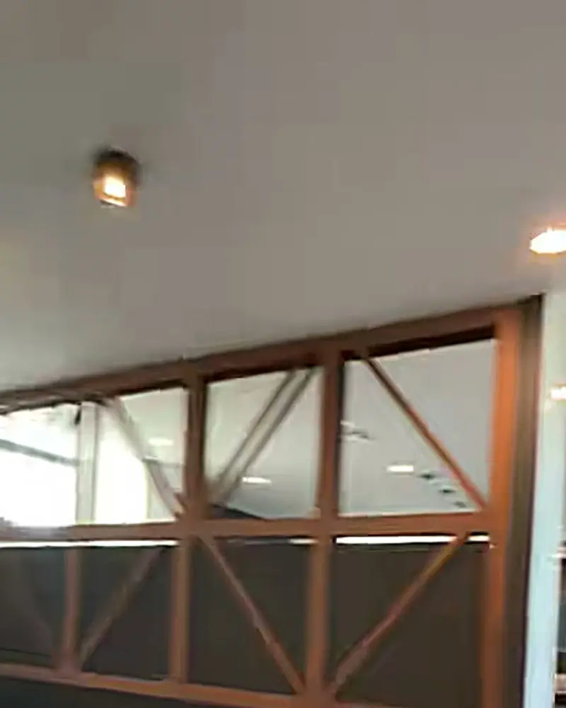 Pearl Springdale interior, from the tour